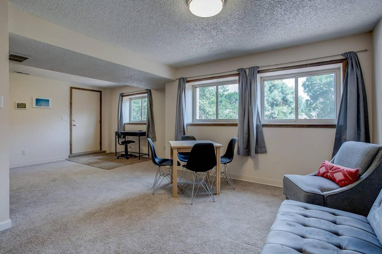 Bright & Cozy Studio Apartment In Colorado Springs Extérieur photo