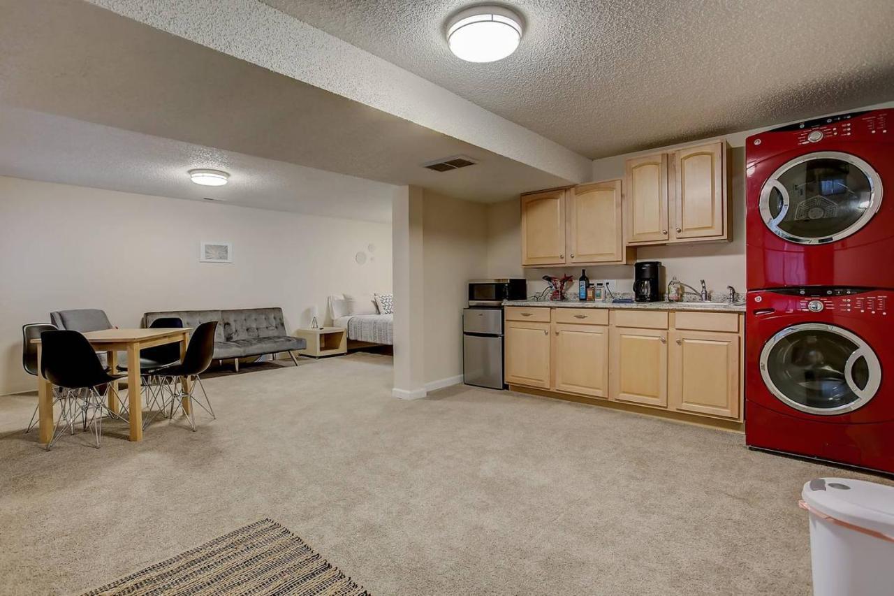 Bright & Cozy Studio Apartment In Colorado Springs Extérieur photo